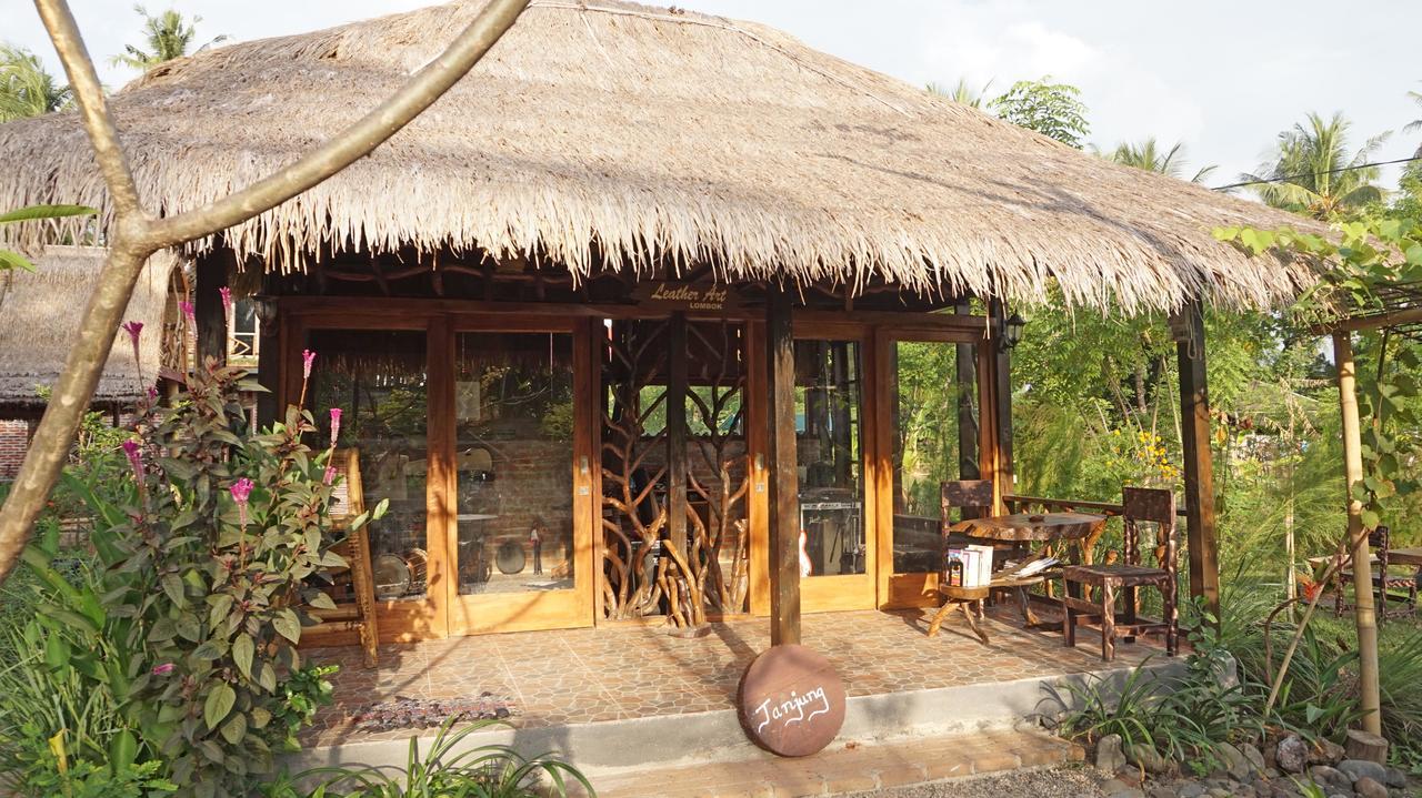 Bale Jukung Acomodação com café da manhã Tanjung  Exterior foto